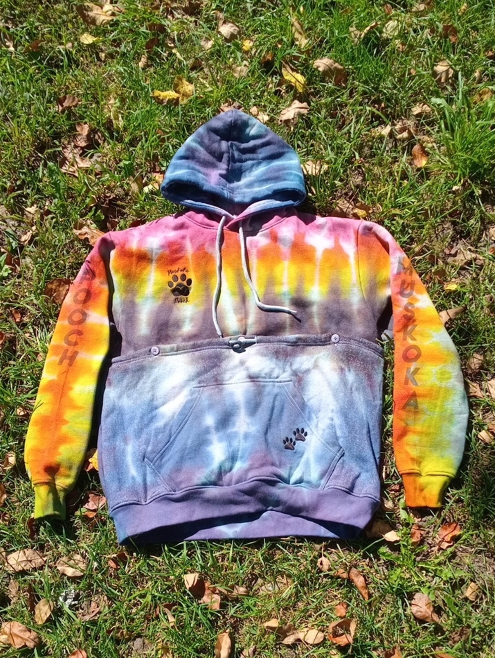 Muskoka Pooch Hoodie With Pouch For Small Pet